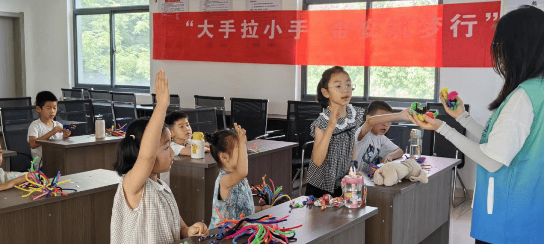 闭施工第三届“文明一瓶水”活动正式启动爱游戏平台【新闻晚餐】这座大桥即将封(图18)